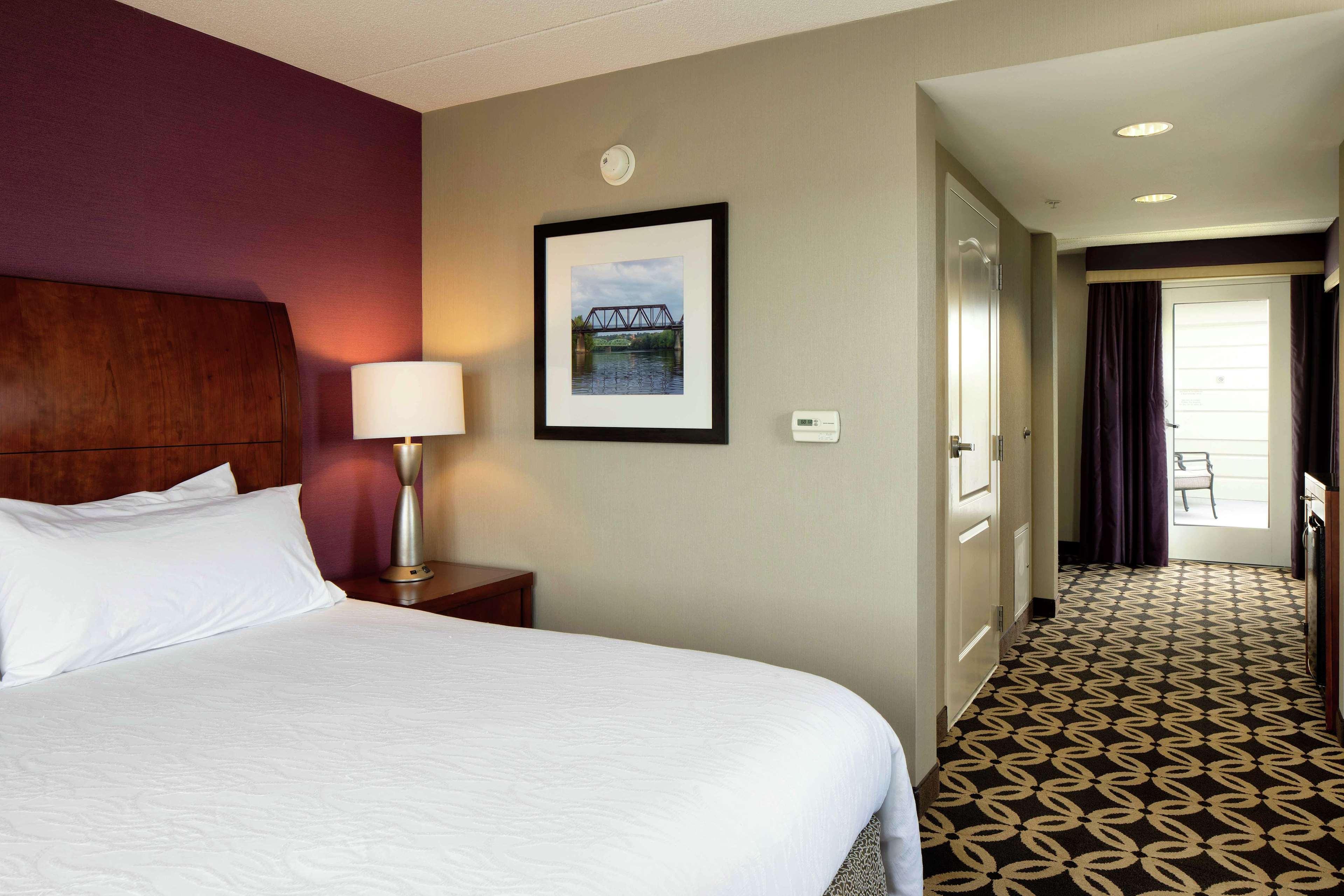 Hilton Garden Inn Auburn Riverwatch Exteriér fotografie