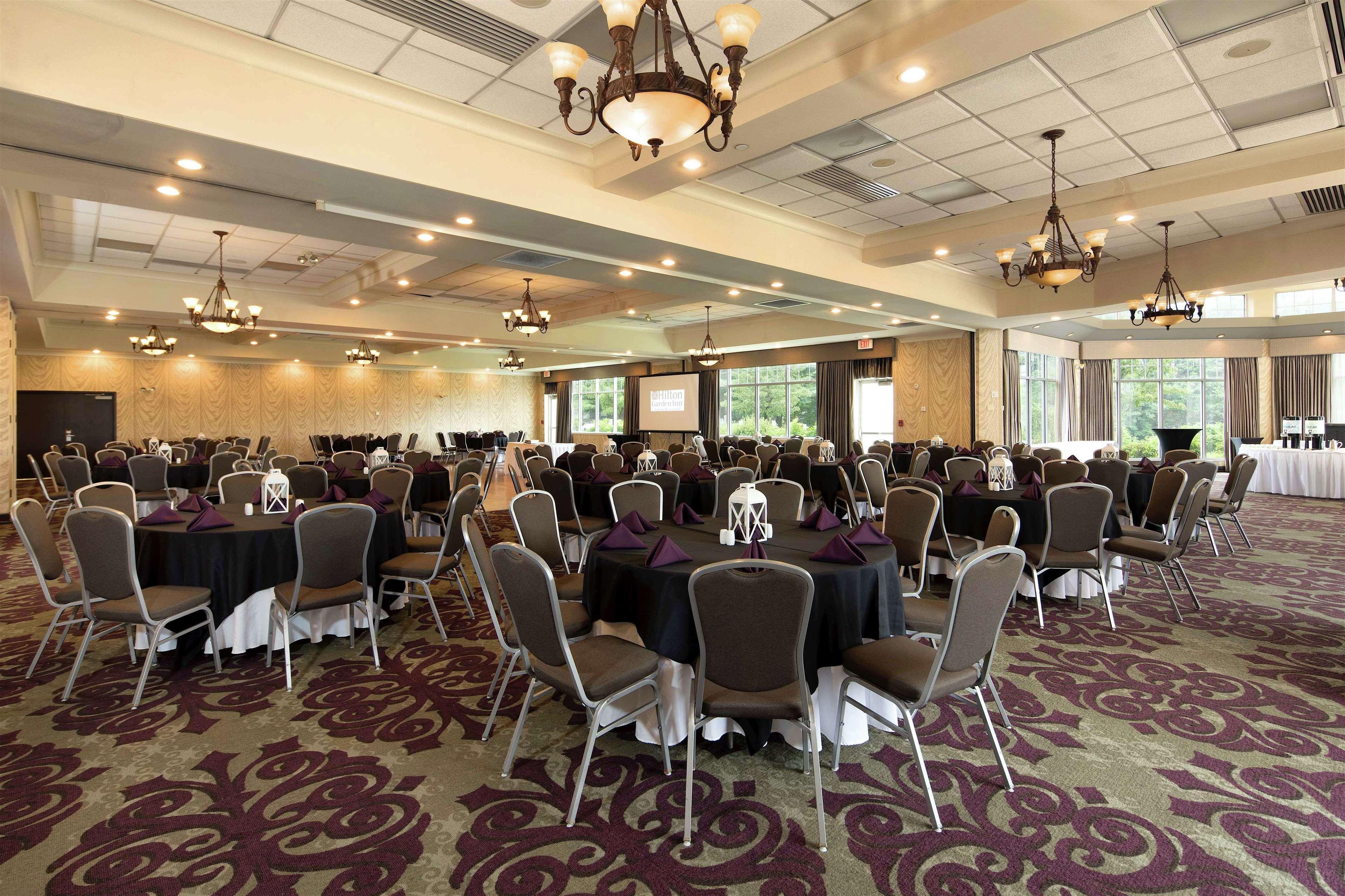 Hilton Garden Inn Auburn Riverwatch Exteriér fotografie