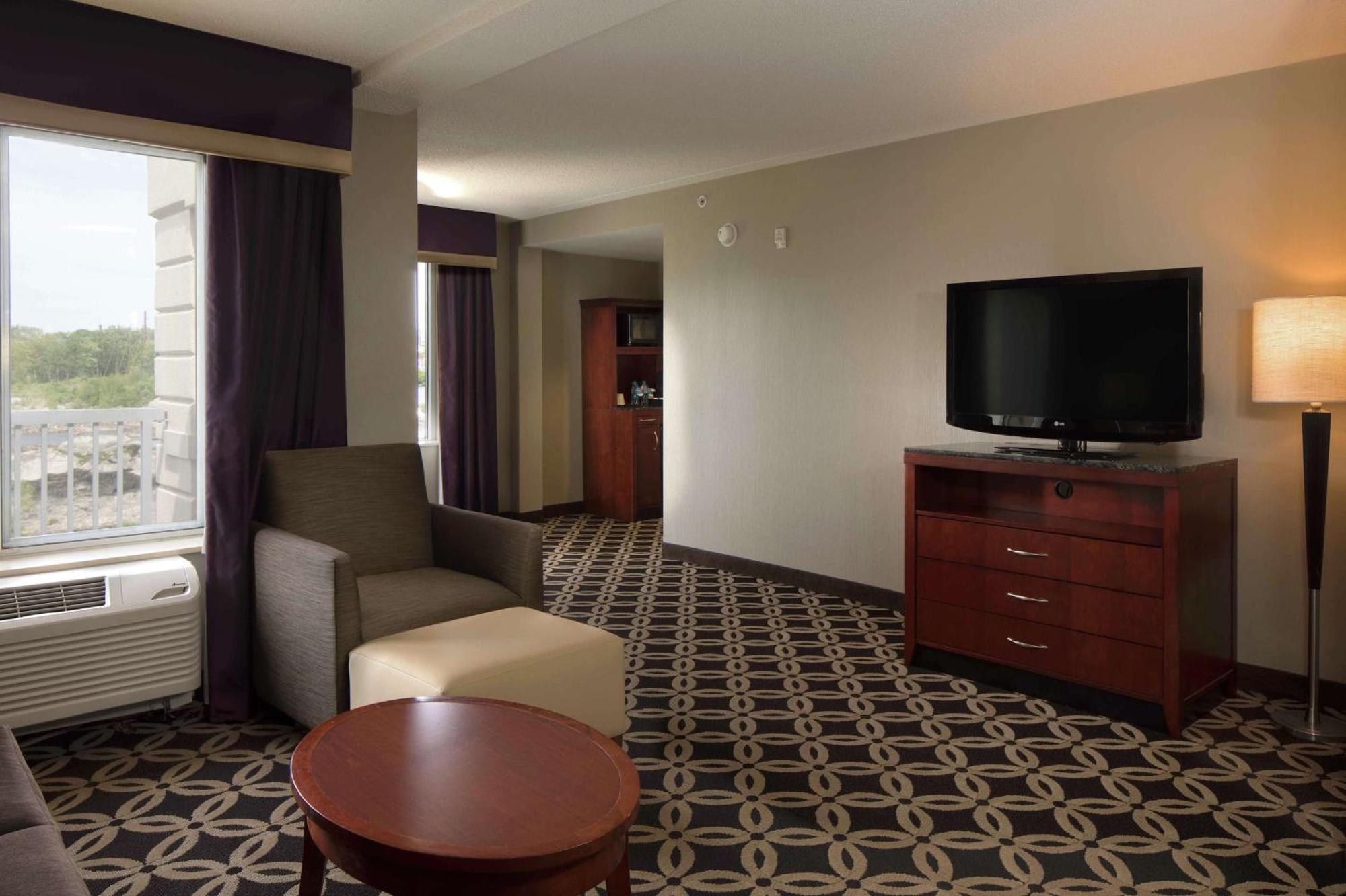 Hilton Garden Inn Auburn Riverwatch Exteriér fotografie